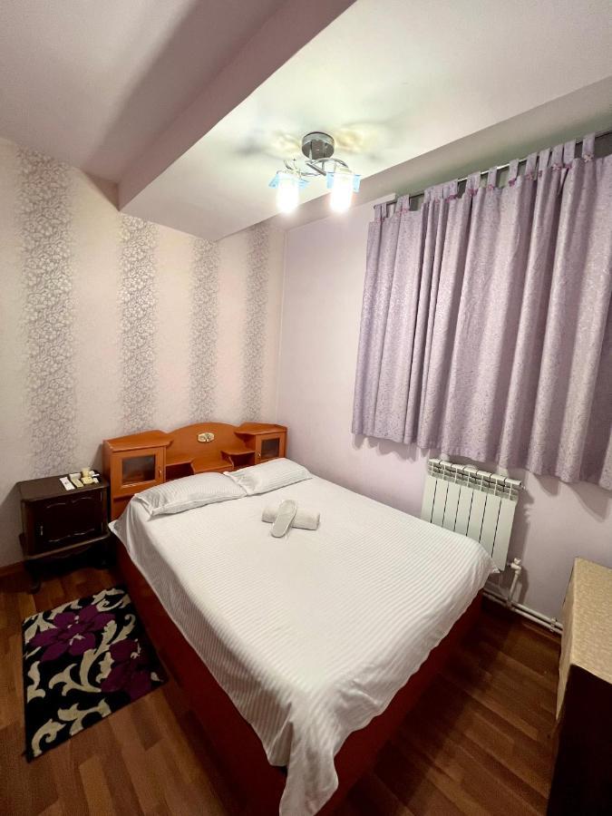Apartment In The Centre Of Yerevan For Rent Eksteriør bilde